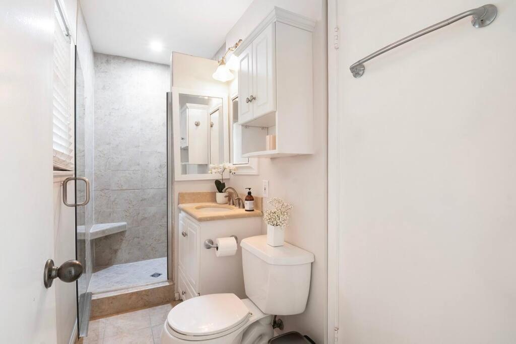 Large Home With Pool + Jacuzzi Los Angeles Ngoại thất bức ảnh